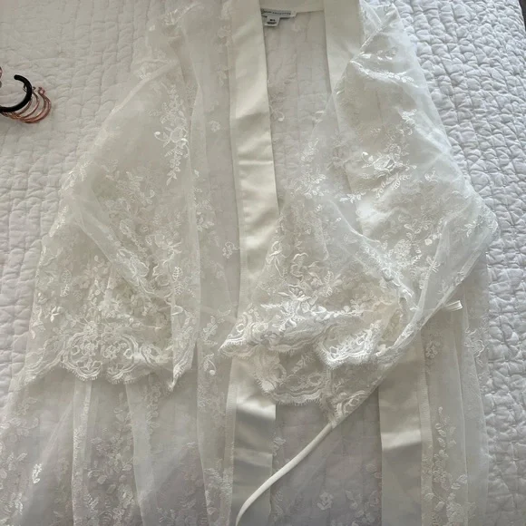 Bridal Robe - Picture 3 of 3